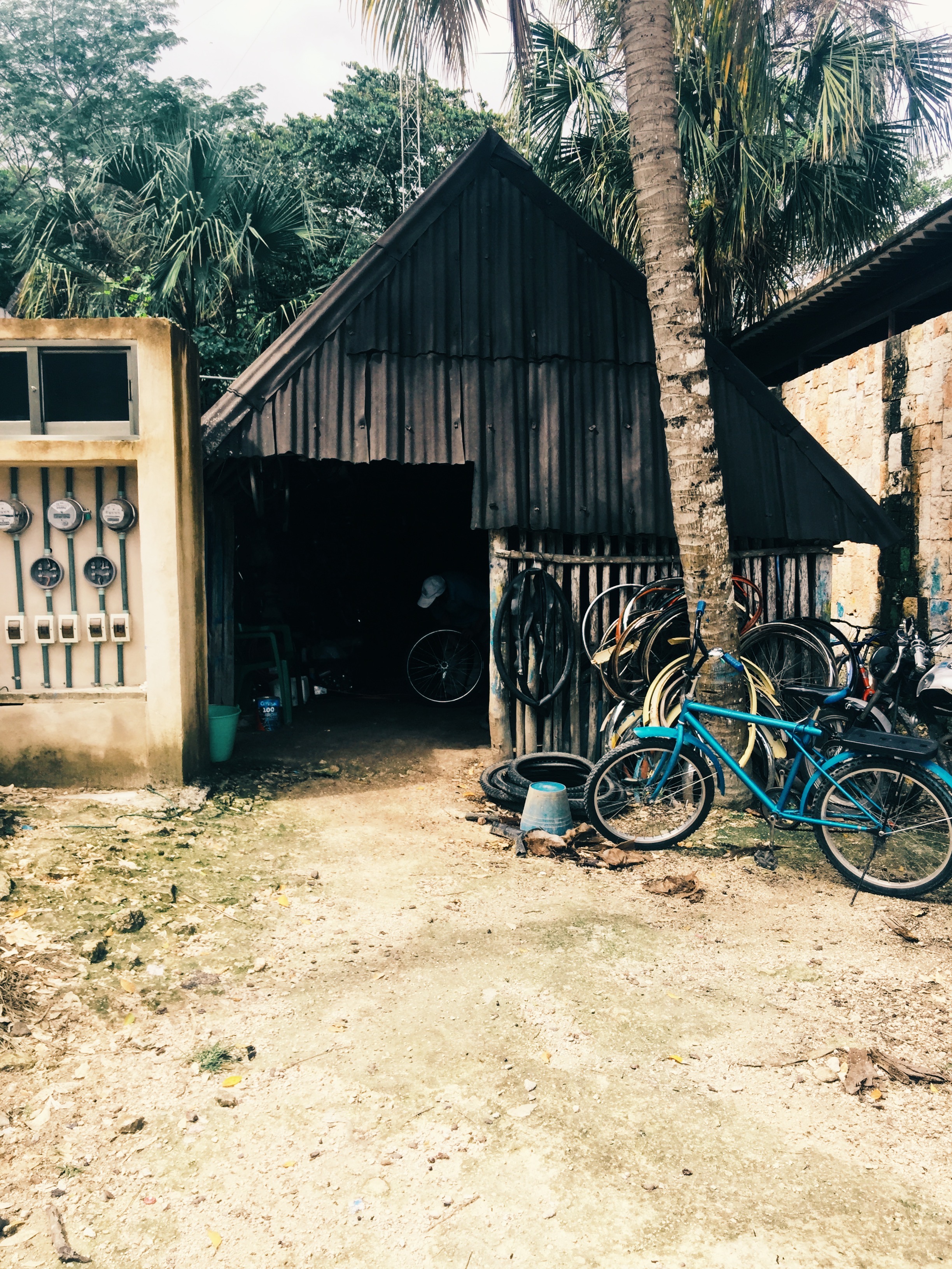 iPhone 6s Plus - Bike repair and rental shop near Coba mayan pyramids. On a trip to Cancun